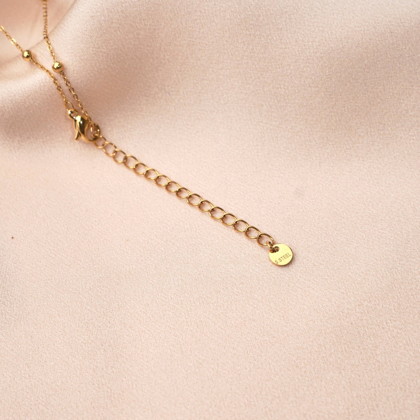 Collier pendentif abeille en laiton – Chaîne à billes en acier inoxydable